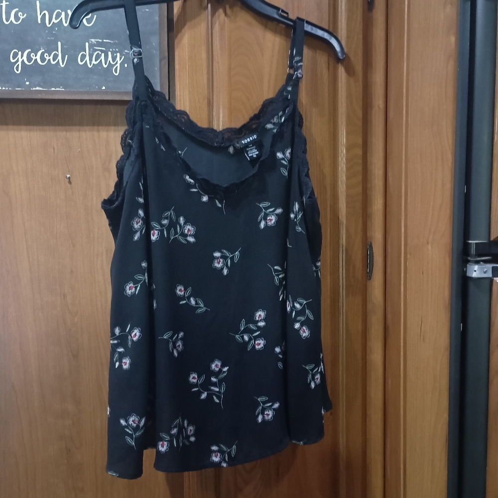 Torrid Floral Black Lace Trim Cami Top M/ L (Torrid 00)